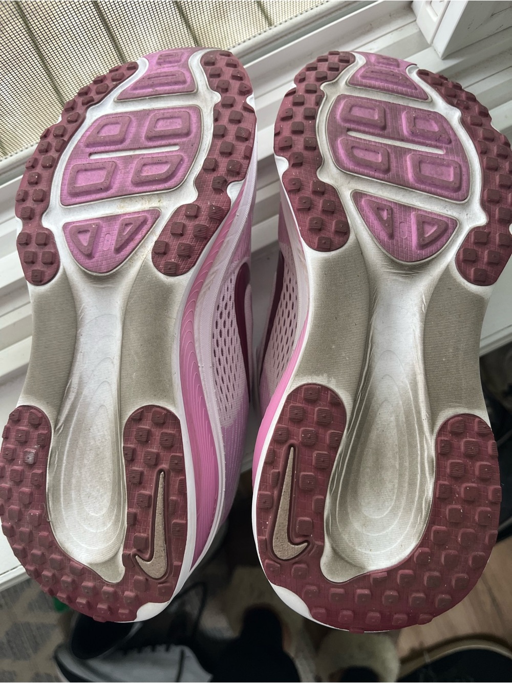 Nike Women's Pink and White Athletic Running Shoes